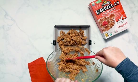 Embedded thumbnail for Sweet and Salty Peanut Cereal Bars